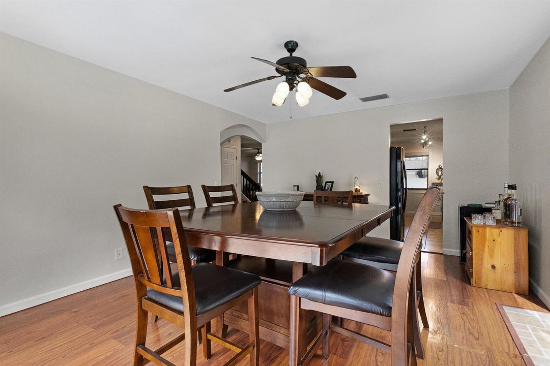 AccuTour_01 4735-nw-113th-terrace -013