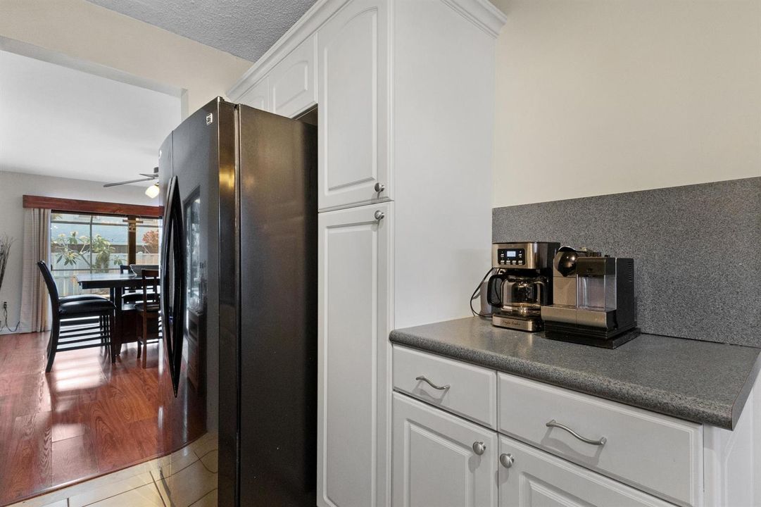 AccuTour_01 4735-nw-113th-terrace -020