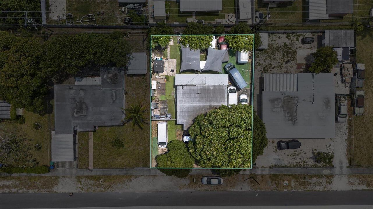14-16201-NW-27th-Ave-Opa-locka-Windowsti