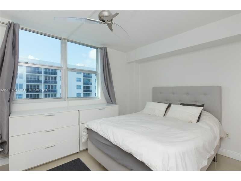 En Venta: $285,000 (1 camas, 1 baños, 825 Pies cuadrados)