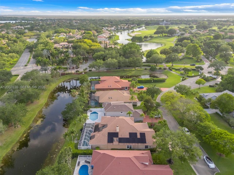 En Venta: $960,000 (4 camas, 3 baños, 3066 Pies cuadrados)