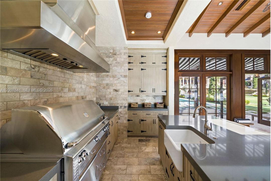 For Sale: $115,000,000 (9 beds, 12 baths, 36361 Square Feet)