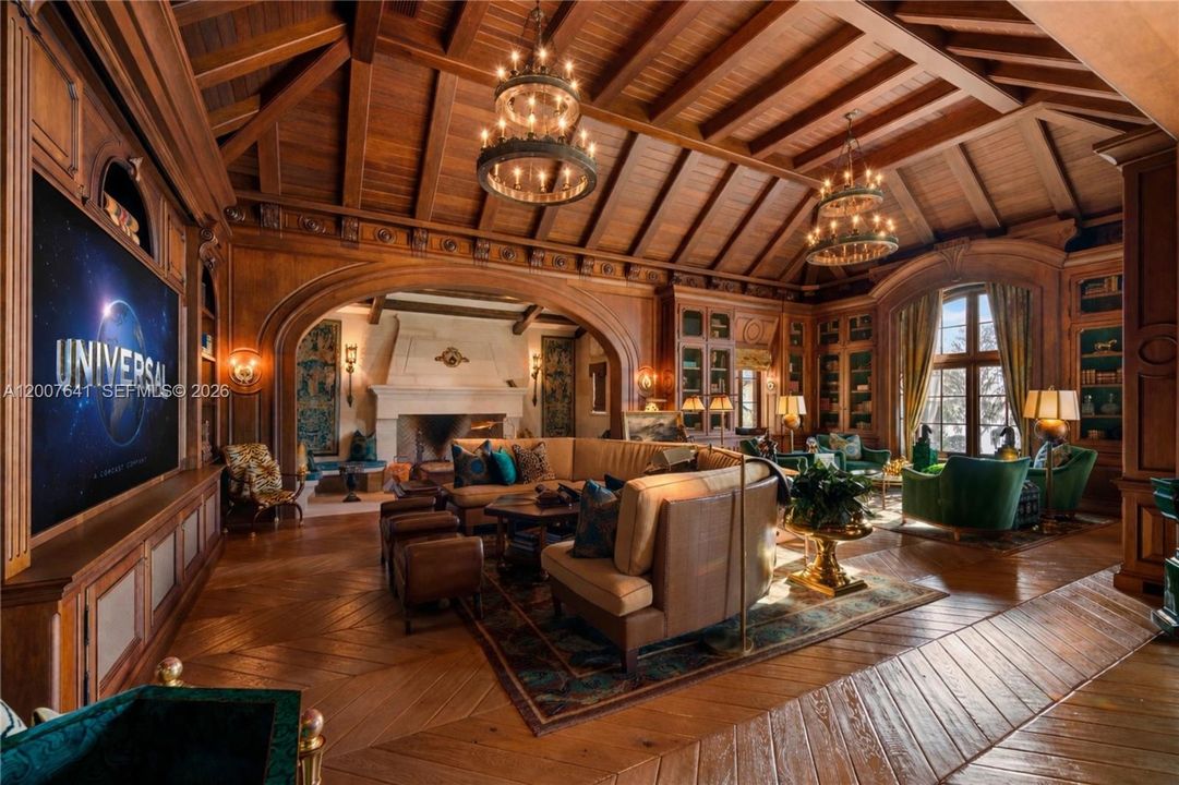 For Sale: $115,000,000 (9 beds, 12 baths, 36361 Square Feet)