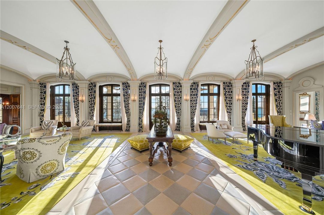 For Sale: $115,000,000 (9 beds, 12 baths, 36361 Square Feet)