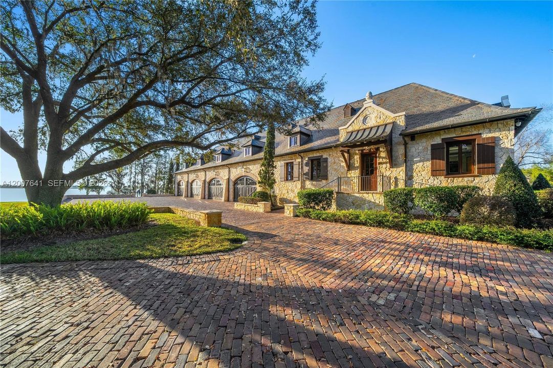 For Sale: $115,000,000 (9 beds, 12 baths, 36361 Square Feet)
