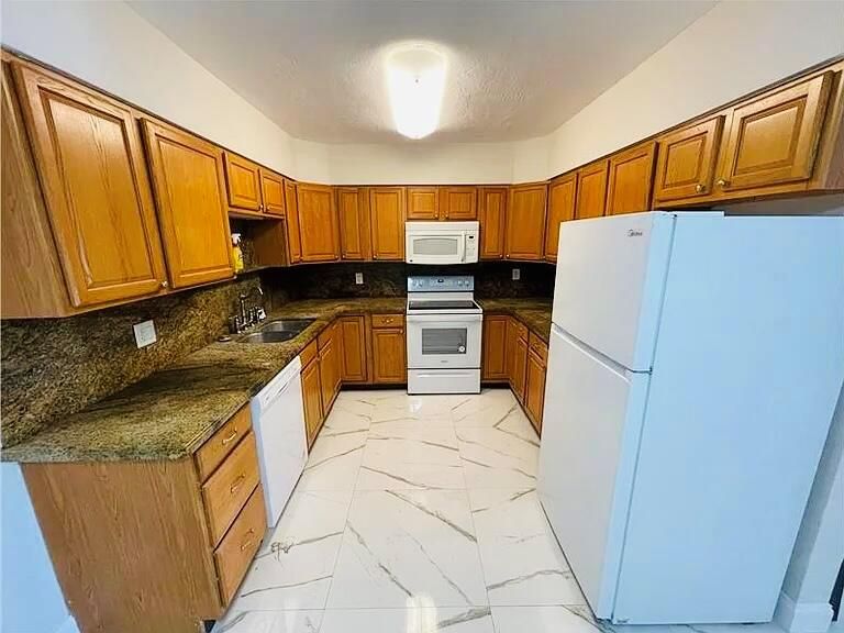 196 kitchen