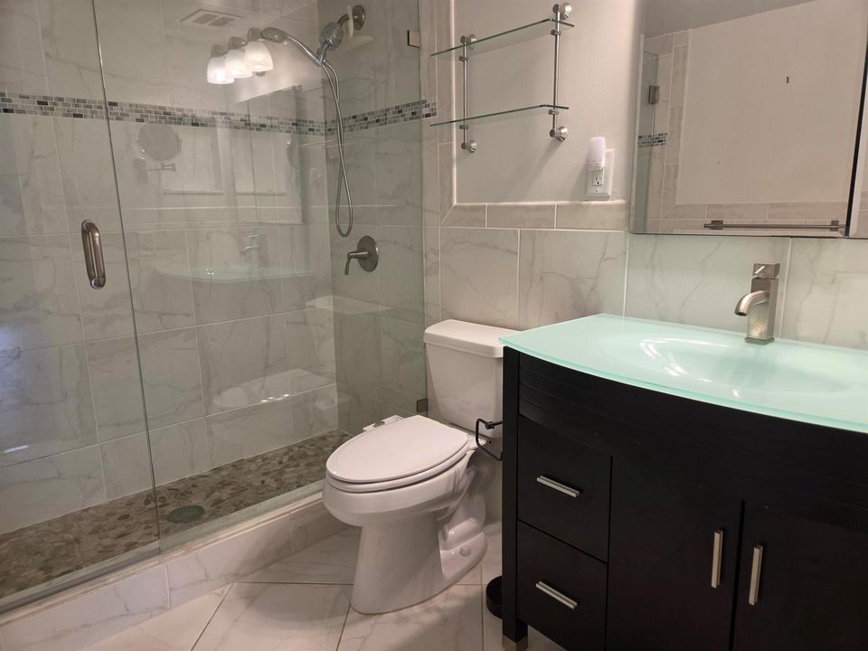 Seney-masterbath