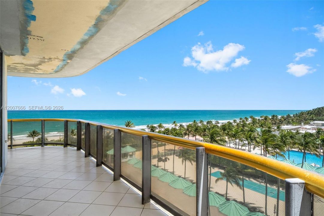 For Sale: $4,600,000 (2 beds, 3 baths, 3520 Square Feet)