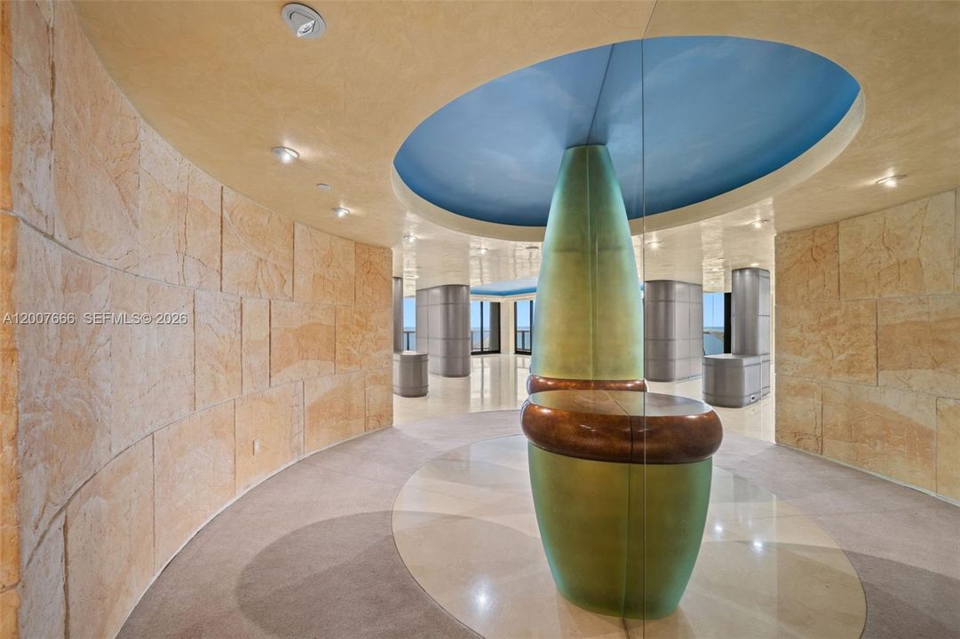 For Sale: $4,600,000 (2 beds, 3 baths, 3520 Square Feet)