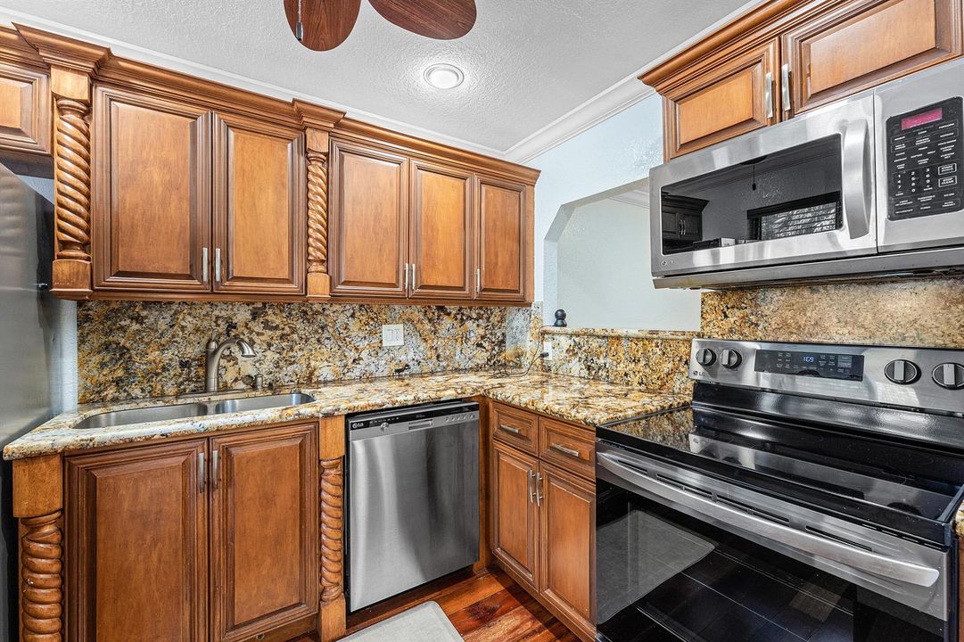 011-139SparrowDrive-B-RoyalPalmBeach-FL-
