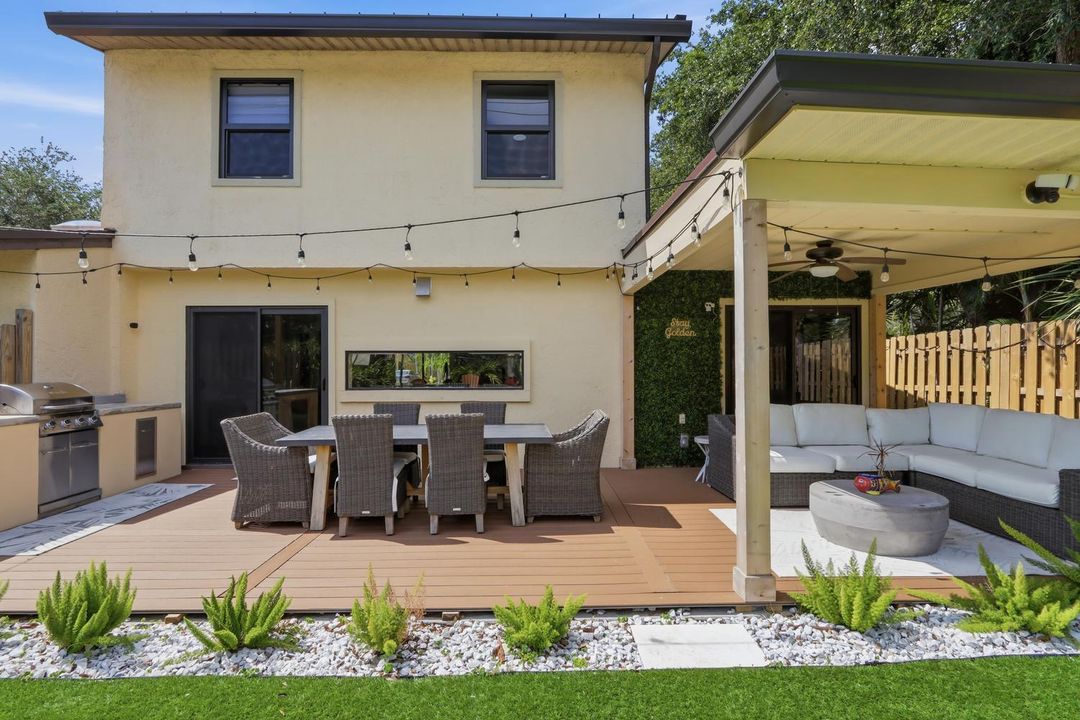 038-017-Patio Deck-1500x1000