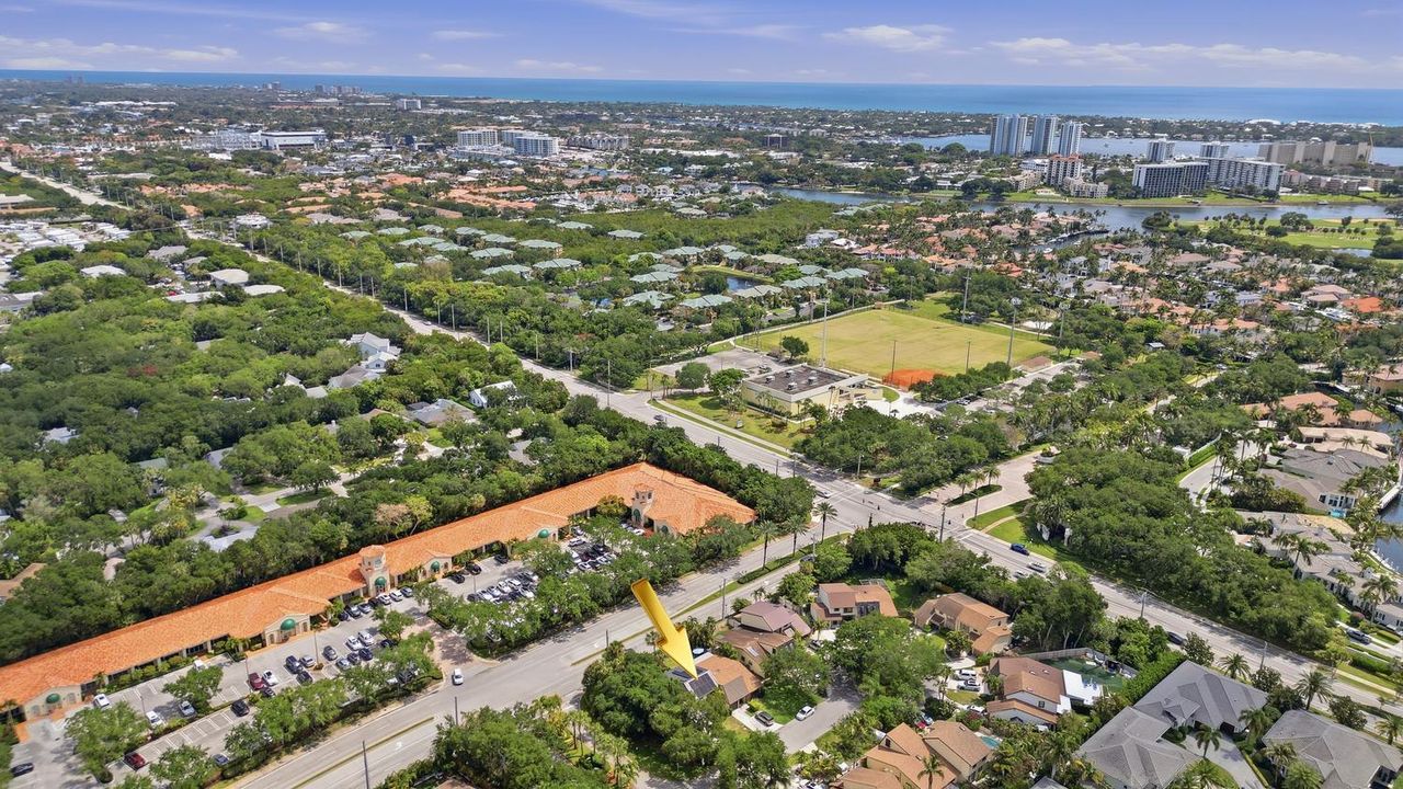 042-042-Aerial-1500x844