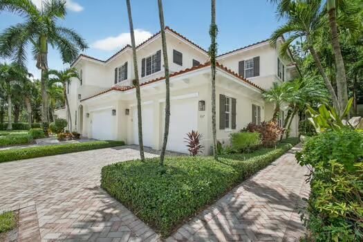 357 Chambord Terrace