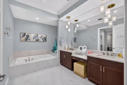 357 Chambord Terrace