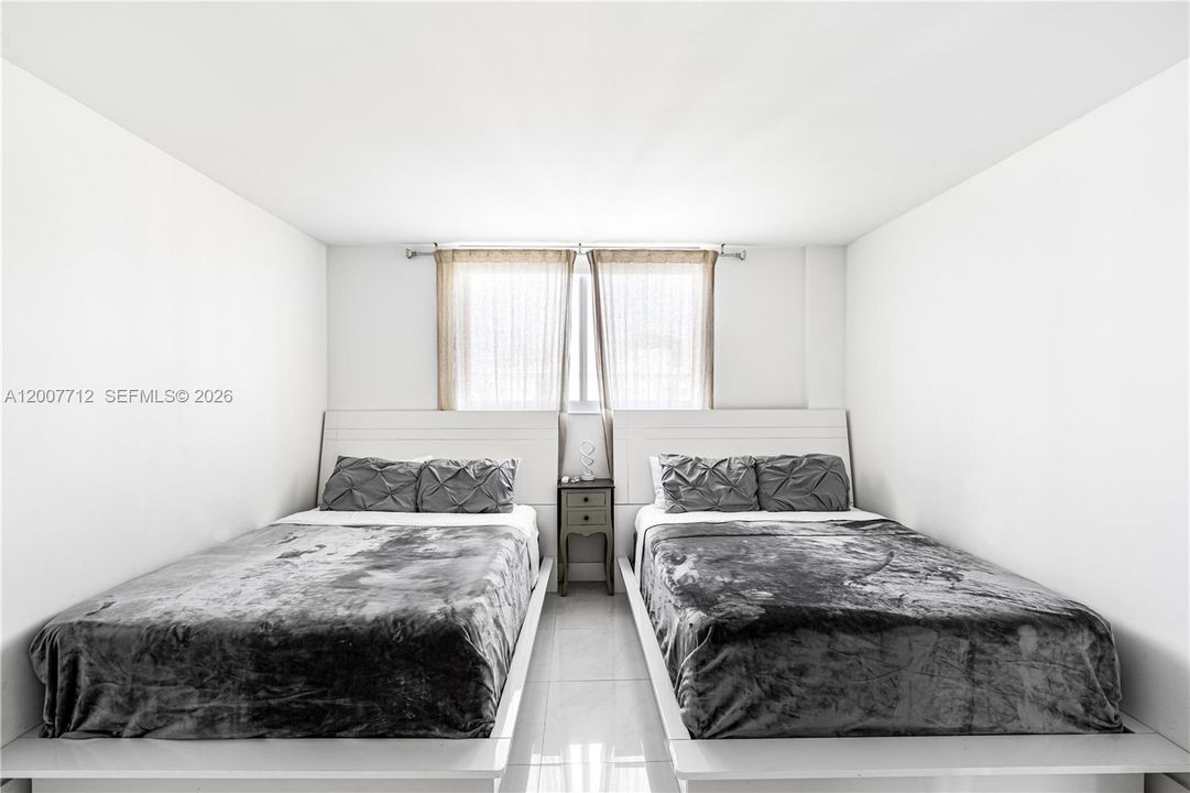 En Renta: $1,250 (1 camas, 1 baños, 1005 Pies cuadrados)