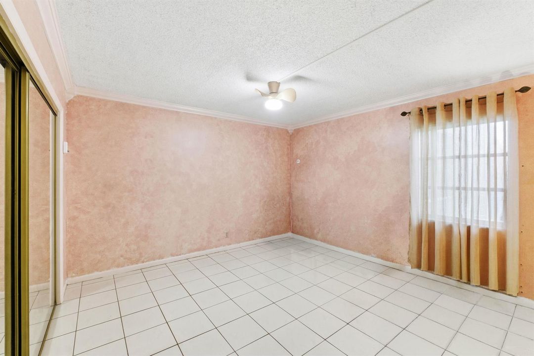 624 NW 13th St U23_017_1