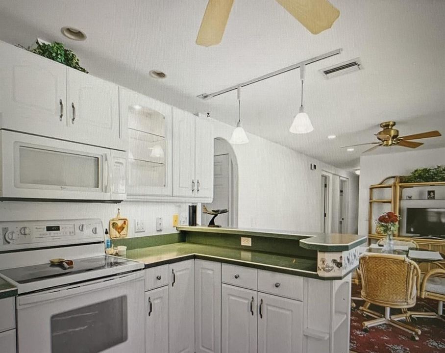 Kitchen 3