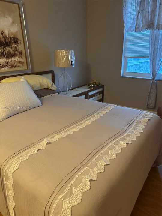 En Venta: $2,200 (1 camas, 2 baños, 1300 Pies cuadrados)