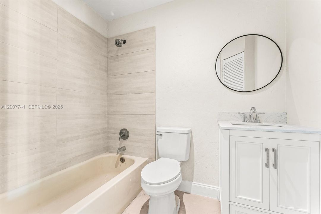 В аренду: $5,000 (4 спален, 3 ванн, 1632 Квадратных фут)