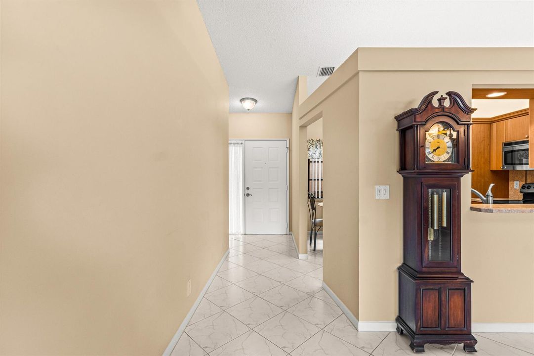 005-8241SummersongTerrace-BocaRaton-FL-3