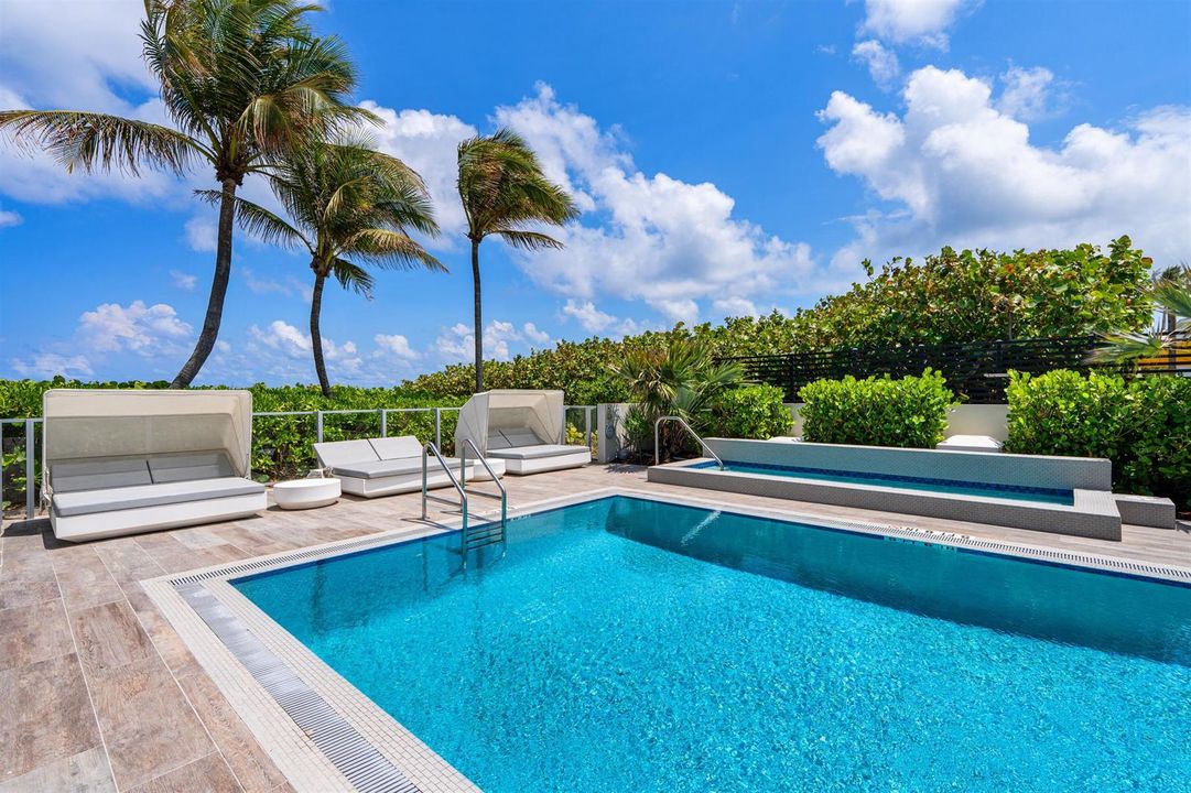 POOL_SEATING_ANGLE_DT