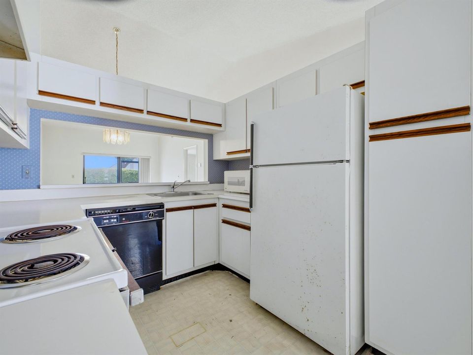 Kitchen 3