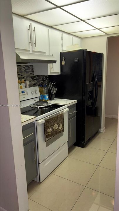 For Sale: $199,500 (2 beds, 2 baths, 1200 Square Feet)