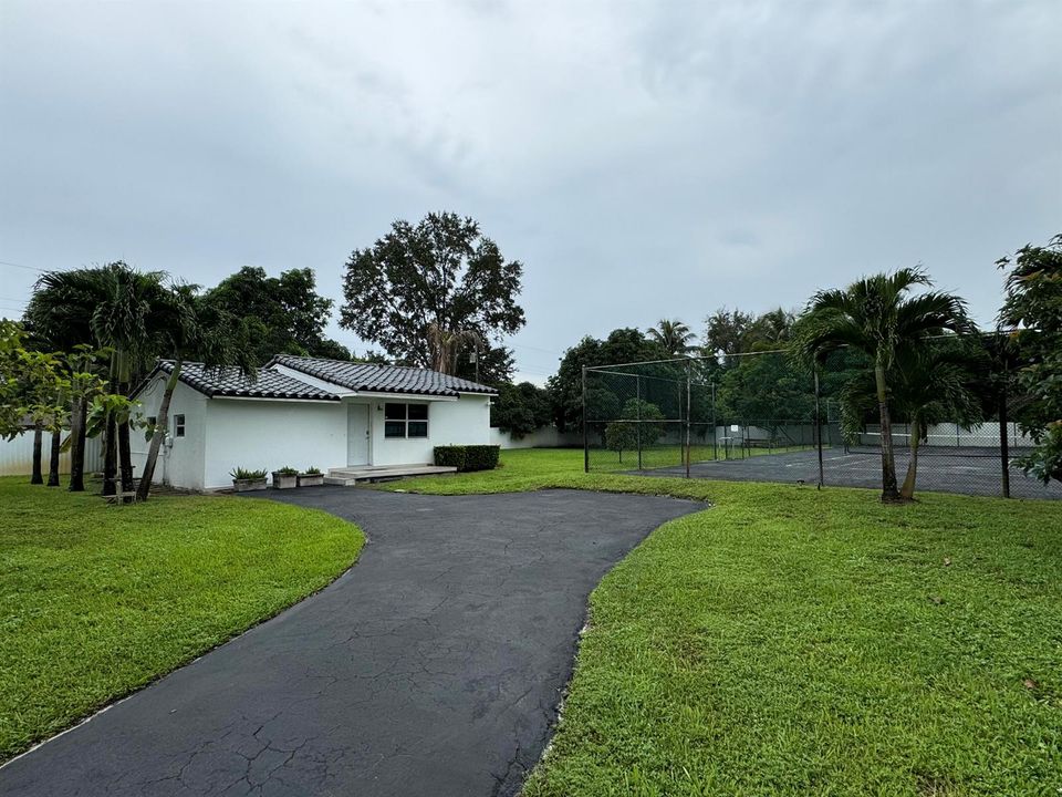 Bungalow