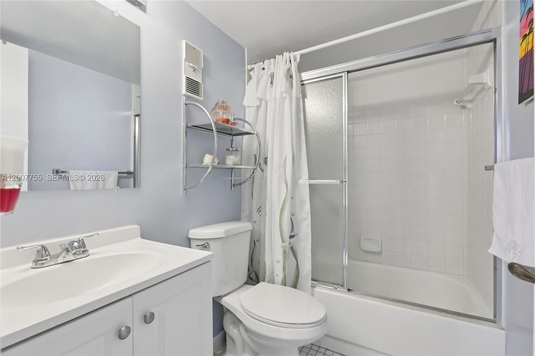 For Sale: $95,000 (2 beds, 2 baths, 960 Square Feet)