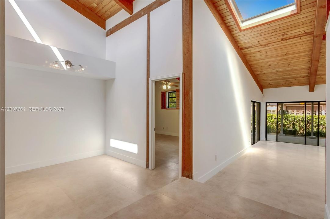 Active With Contract: $4,800 (3 beds, 2 baths, 2142 Square Feet)