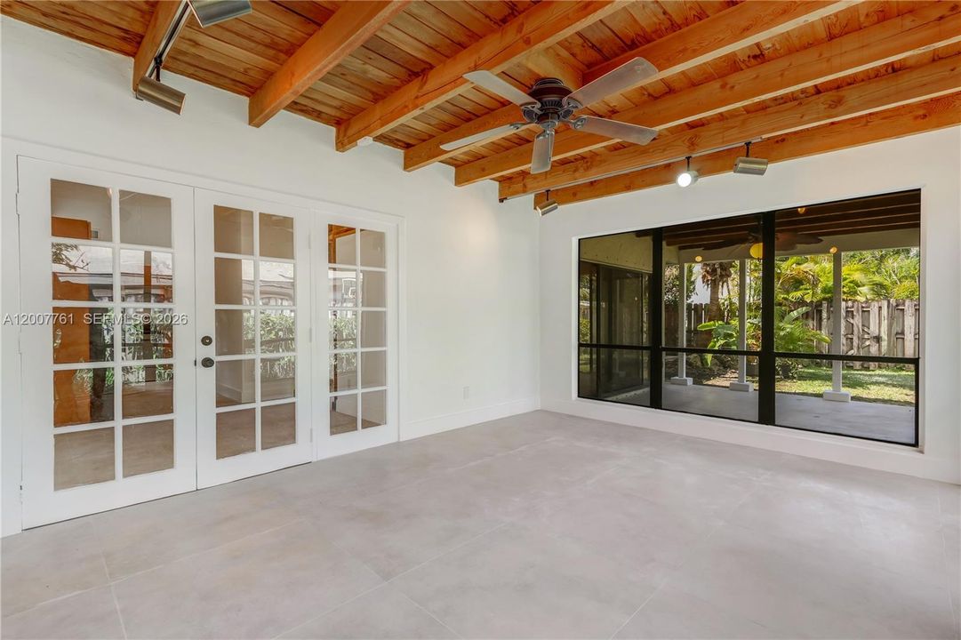 Active With Contract: $4,800 (3 beds, 2 baths, 2142 Square Feet)