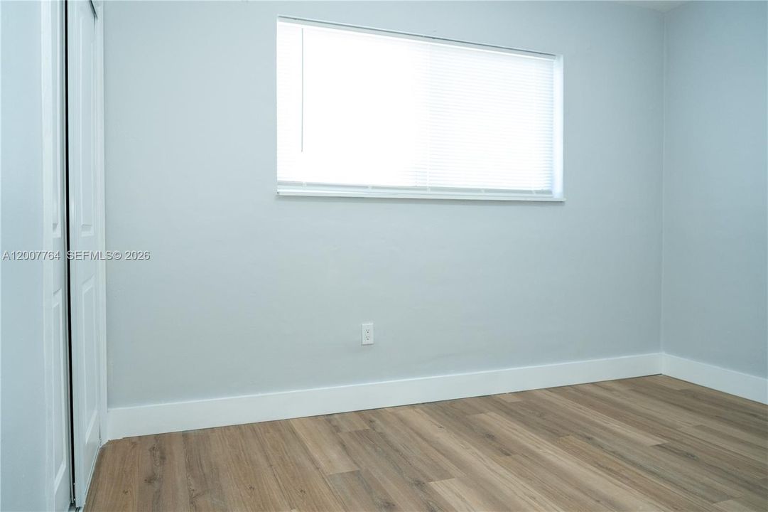 For Rent: $3,500 (3 beds, 1 baths, 1650 Square Feet)
