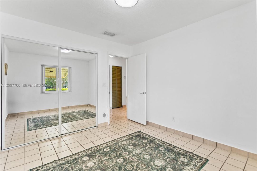 En Venta: $599,000 (3 camas, 2 baños, 1571 Pies cuadrados)