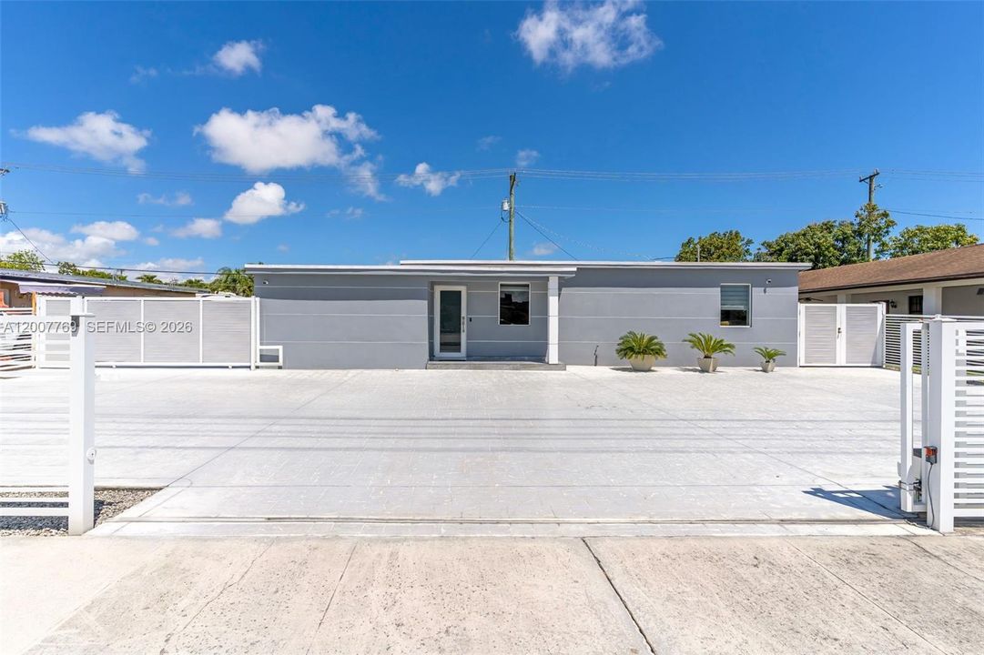 Vendido Recientemente: $750,000 (3 camas, 2 baños, 1824 Pies cuadrados)