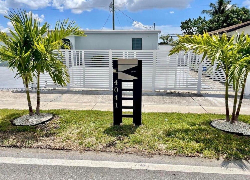 Vendido Recientemente: $750,000 (3 camas, 2 baños, 1824 Pies cuadrados)