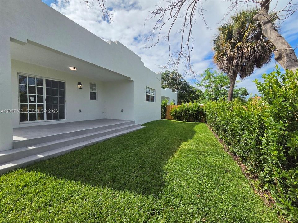 For Sale: $535,000 (3 beds, 2 baths, 1680 Square Feet)