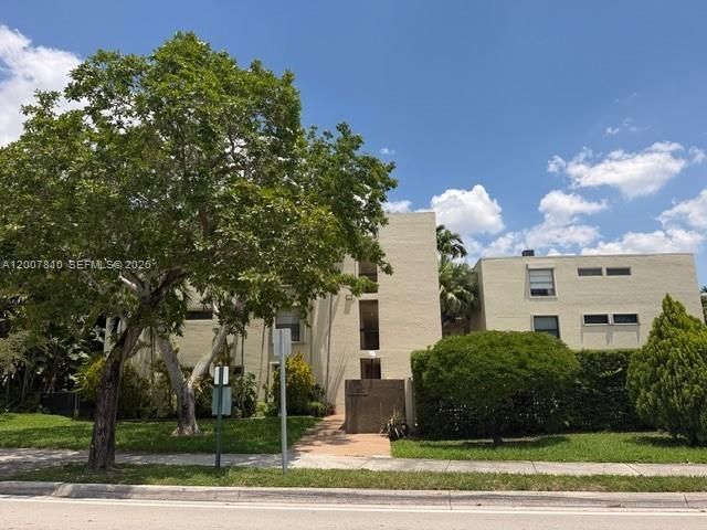 En Venta: $379,000 (2 camas, 2 baños, 1020 Pies cuadrados)