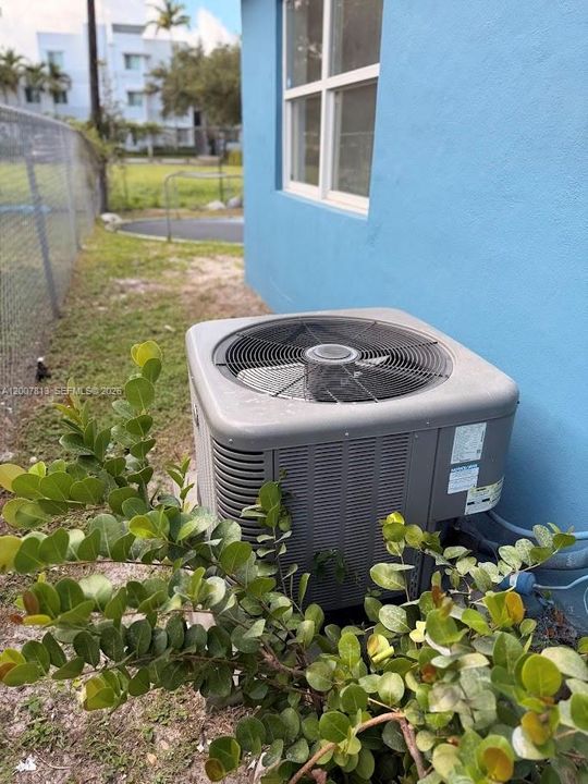 Activo con contrato: $399,000 (3 camas, 2 baños, 1249 Pies cuadrados)