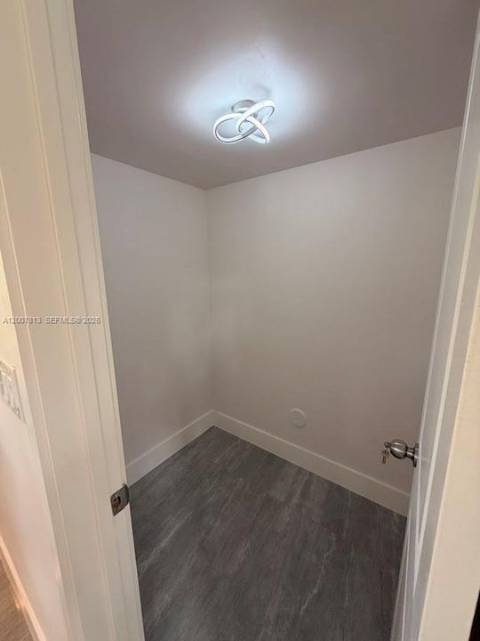 Activo con contrato: $399,000 (3 camas, 2 baños, 1249 Pies cuadrados)