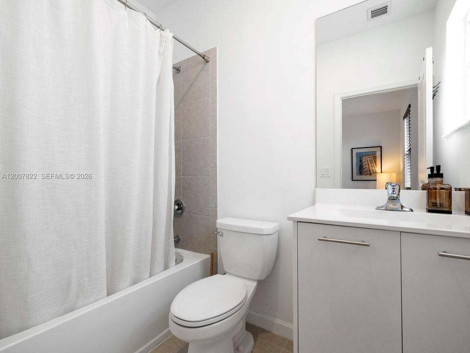 Second Floor Guest Bath