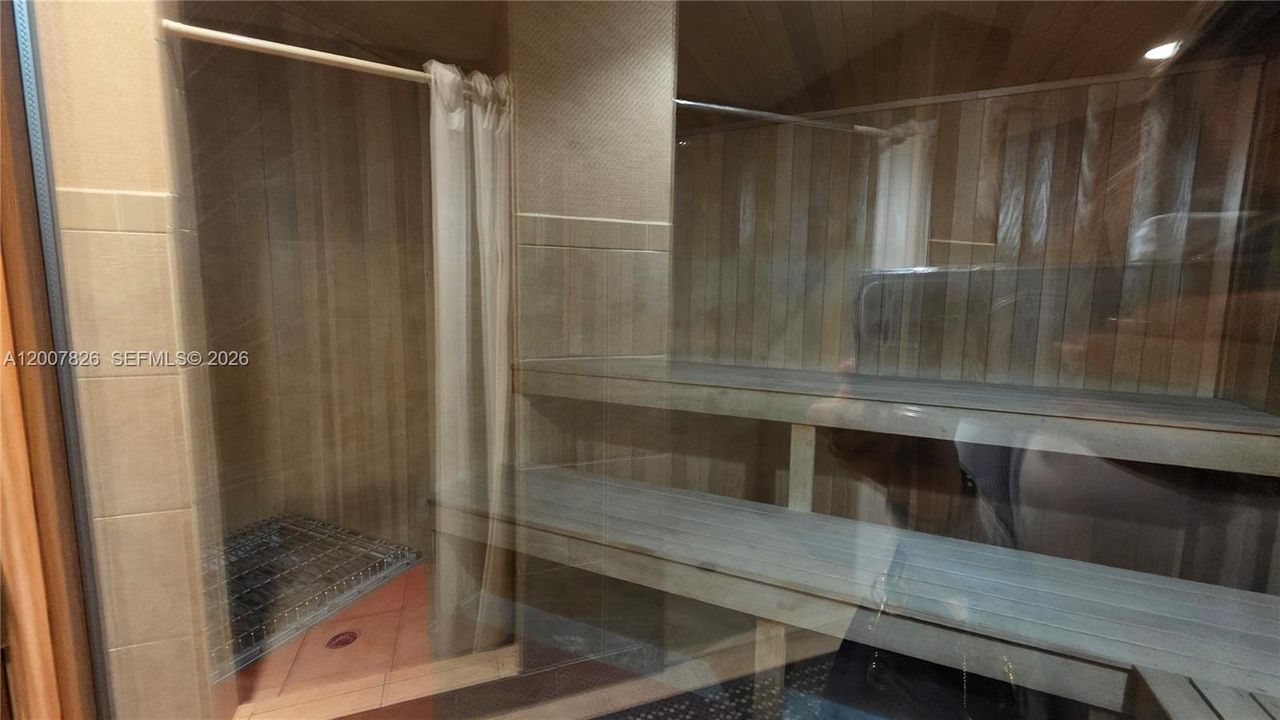 На продажу: $595,000 (2 спален, 2 ванн, 1251 Квадратных фут)
