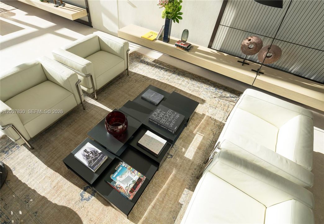 For Sale: $2,775,000 (1 beds, 1 baths, 1267 Square Feet)