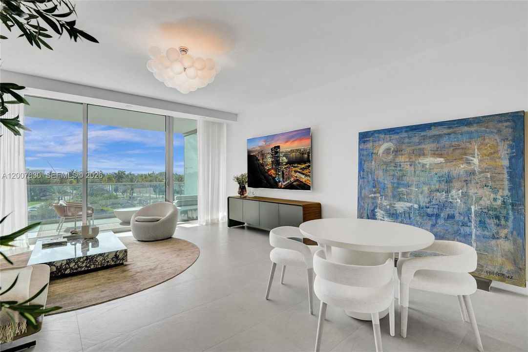 For Sale: $2,775,000 (1 beds, 1 baths, 1267 Square Feet)