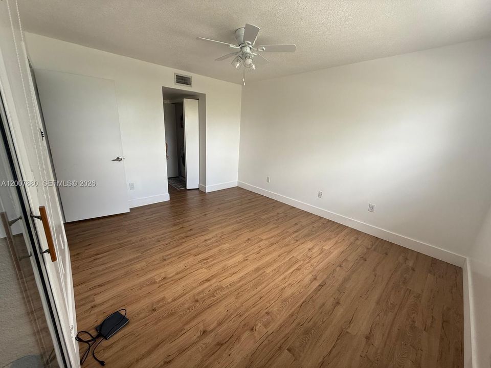En Venta: $200,000 (1 camas, 1 baños, 0 Pies cuadrados)