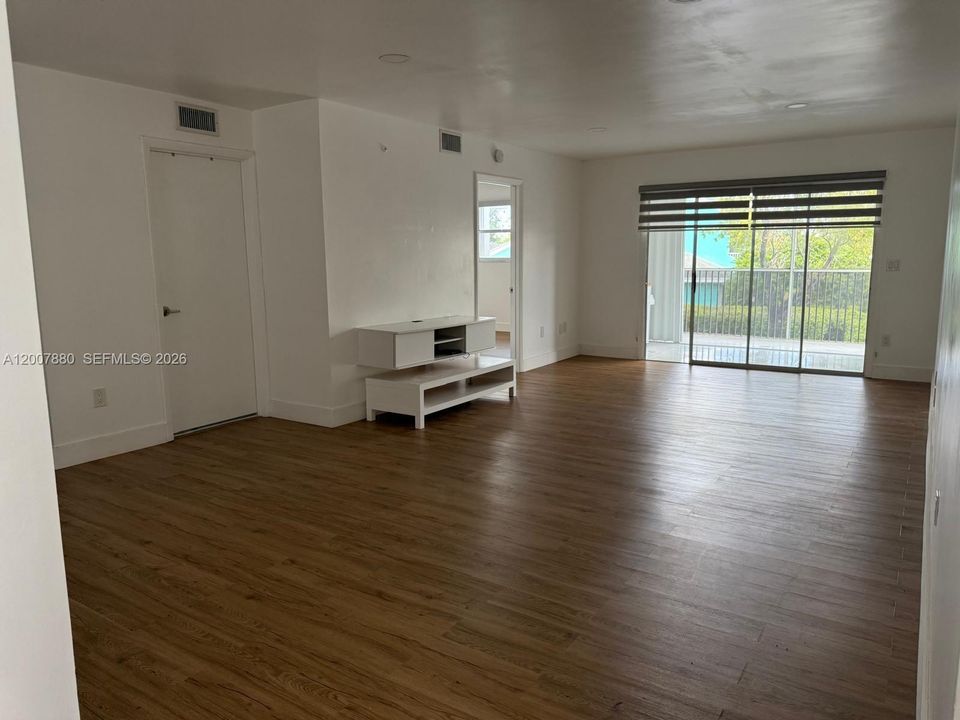 En Venta: $200,000 (1 camas, 1 baños, 0 Pies cuadrados)