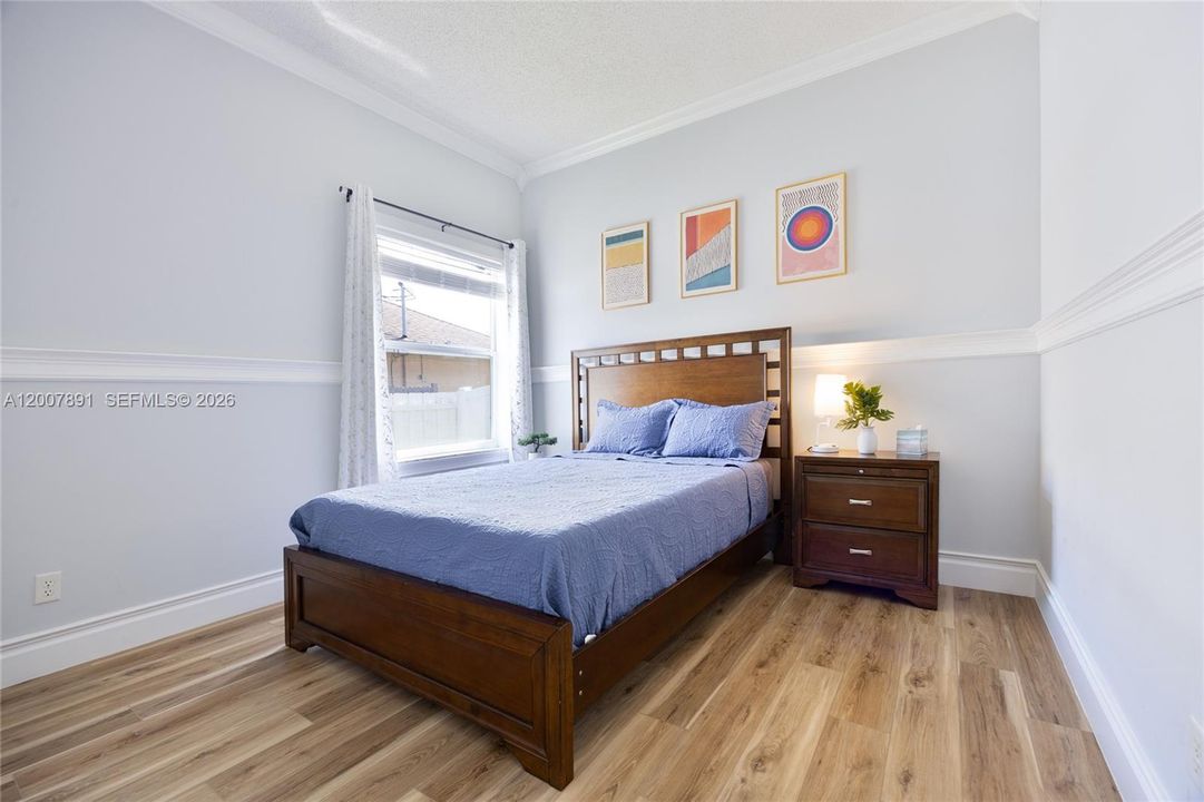 В аренду: $3,700 (3 спален, 2 ванн, 2081 Квадратных фут)
