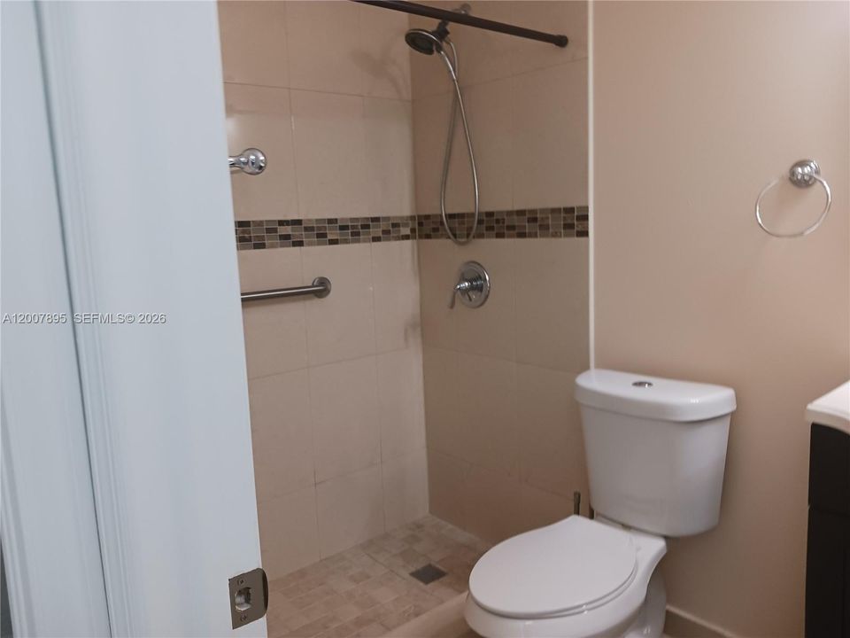 For Sale: $522,900 (3 beds, 2 baths, 1221 Square Feet)