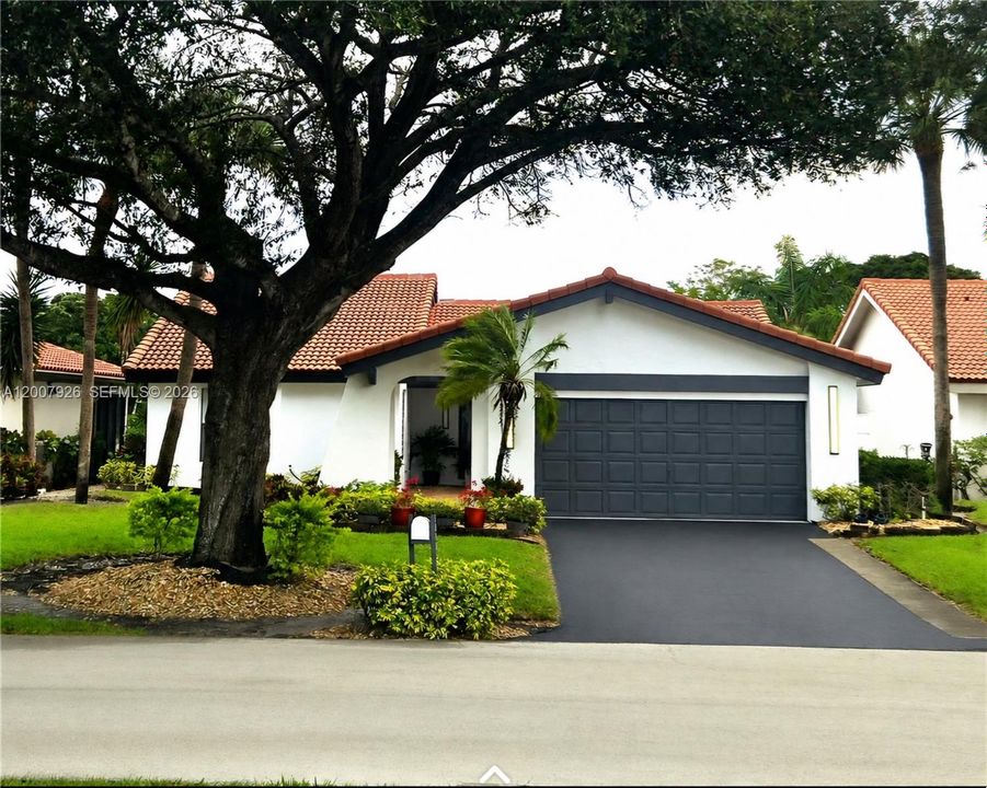 En Venta: $462,000 (2 camas, 2 baños, 1490 Pies cuadrados)