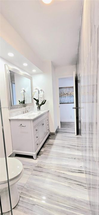 En Venta: $462,000 (2 camas, 2 baños, 1490 Pies cuadrados)