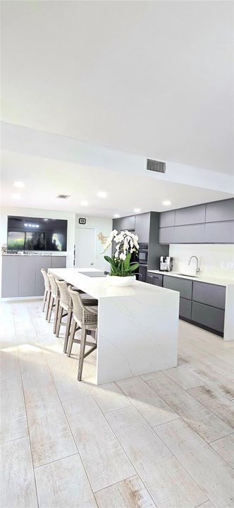 En Venta: $462,000 (2 camas, 2 baños, 1490 Pies cuadrados)